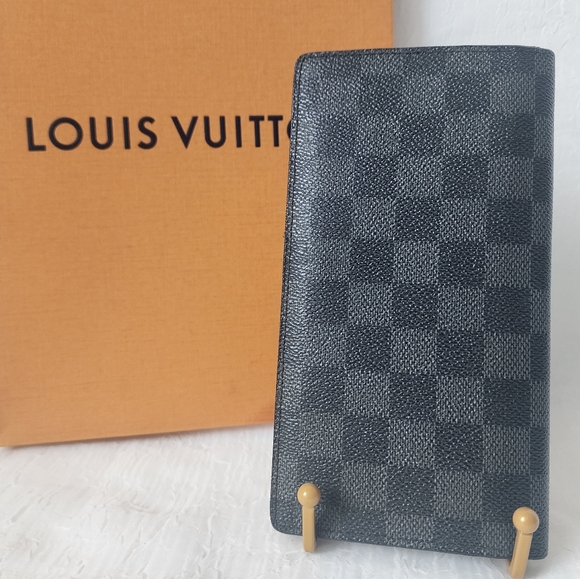 Auth Louis Vuitton Damier Graphite Portefeuille Brazza Wallet - Picture 2 of 9